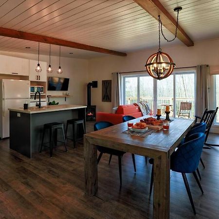 Chalet Woodpecker Lodge - Chaleureux Avec Foyer. Orford Zewnętrze zdjęcie
